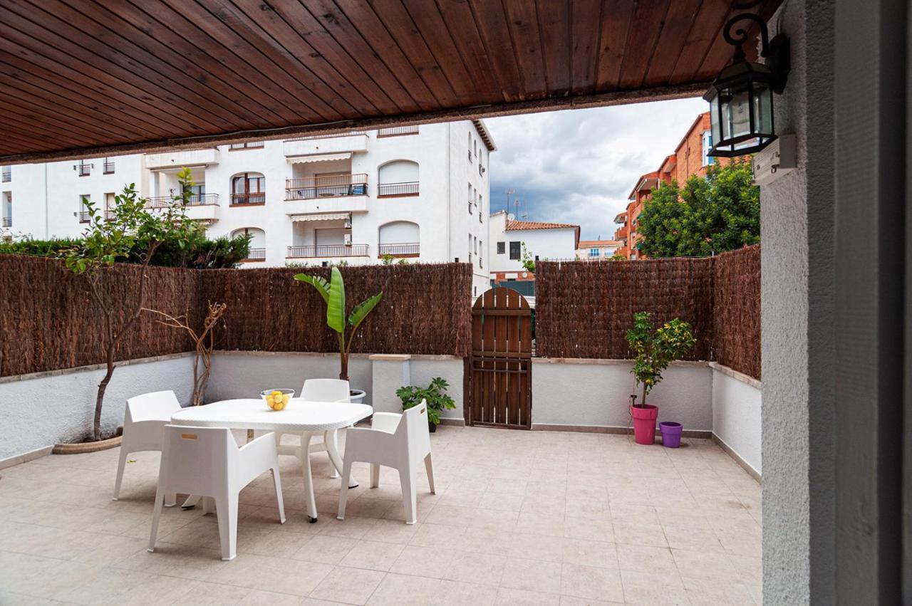 Near Beaches Large Private Patio, Aircon & Community Pool コマルガ エクステリア 写真